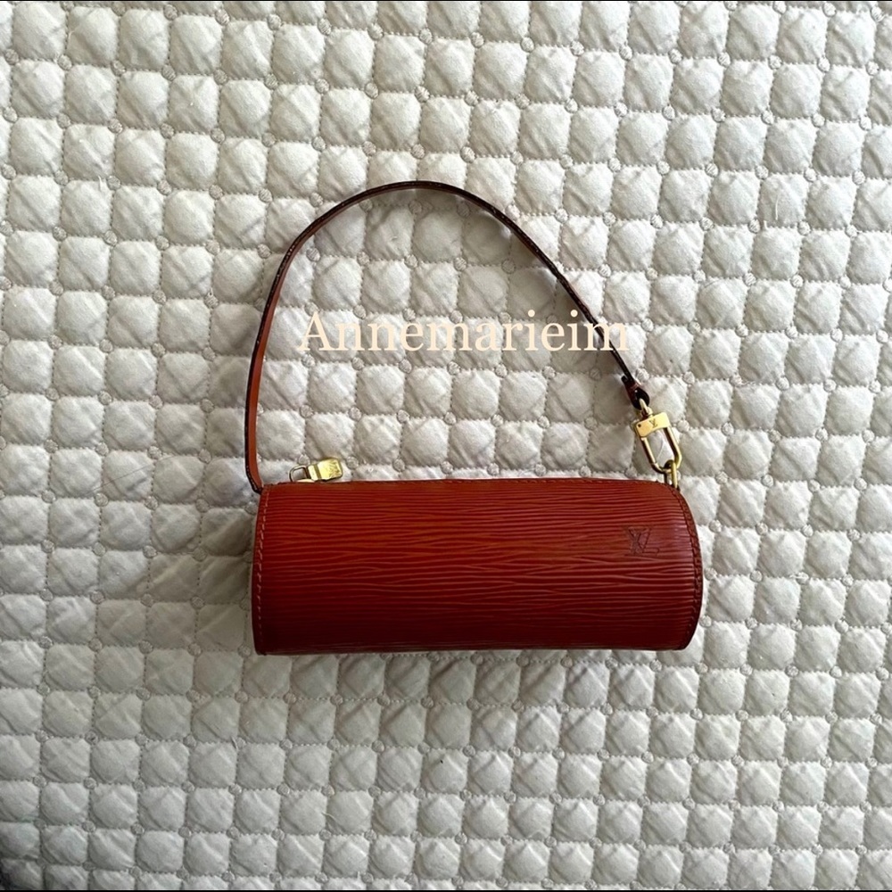 Louis Vuitton Epi Papillon Pochette bag